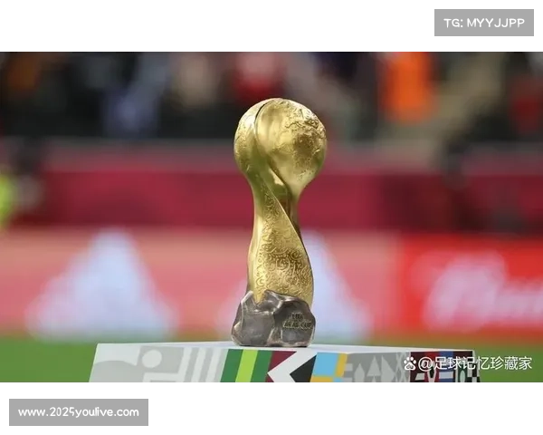 国际足联阿拉伯杯D组阿尔及利亚0-0平苏丹，卫冕冠军十人应战守和局