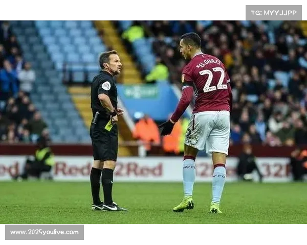 伯恩利反击利用桑德兰防线空档,半场1-1僵持